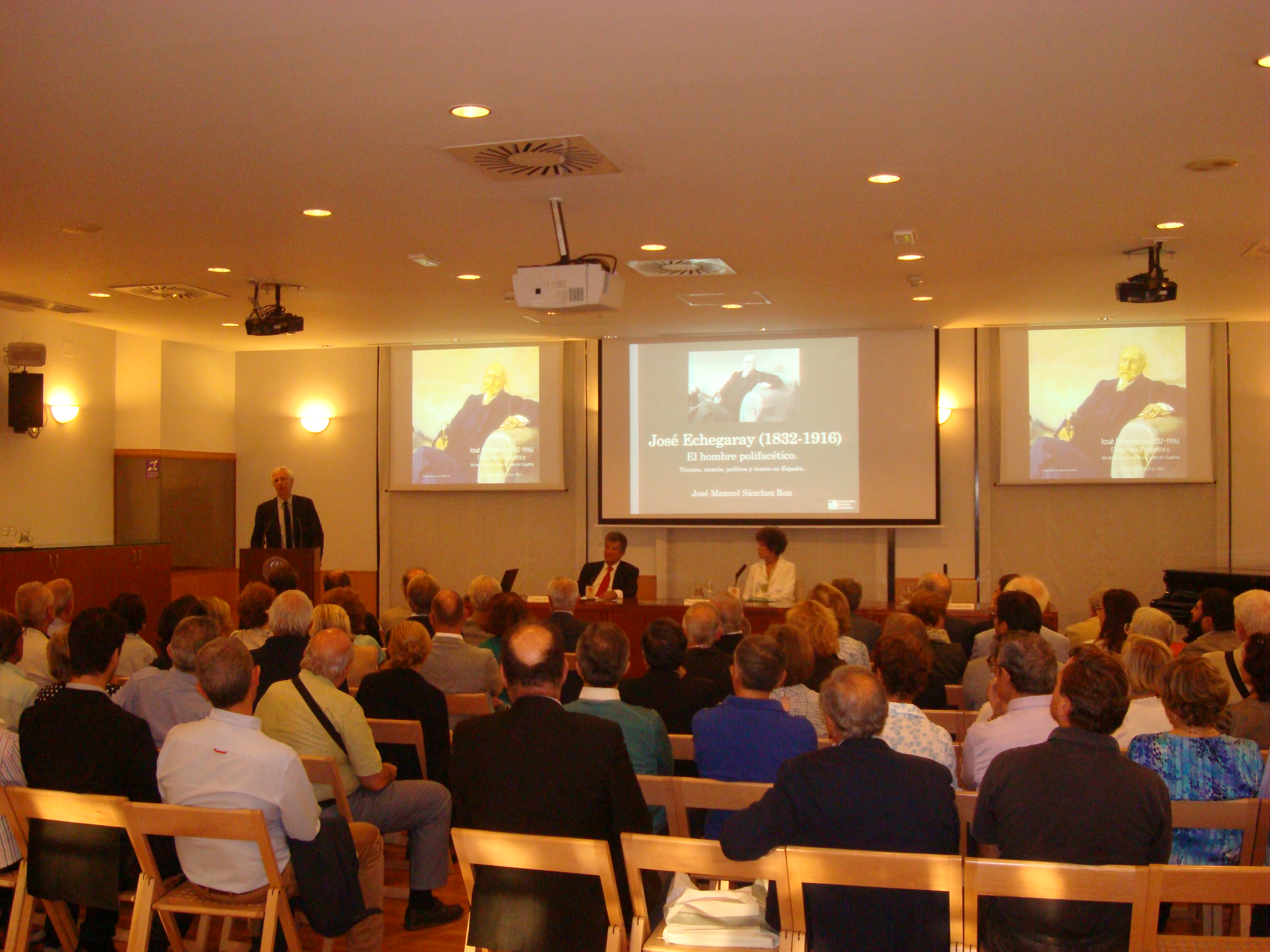 Presentation of the book José Echegaray (1832-1916), man of many talents: engineering, science, theatre and politics in Spain]