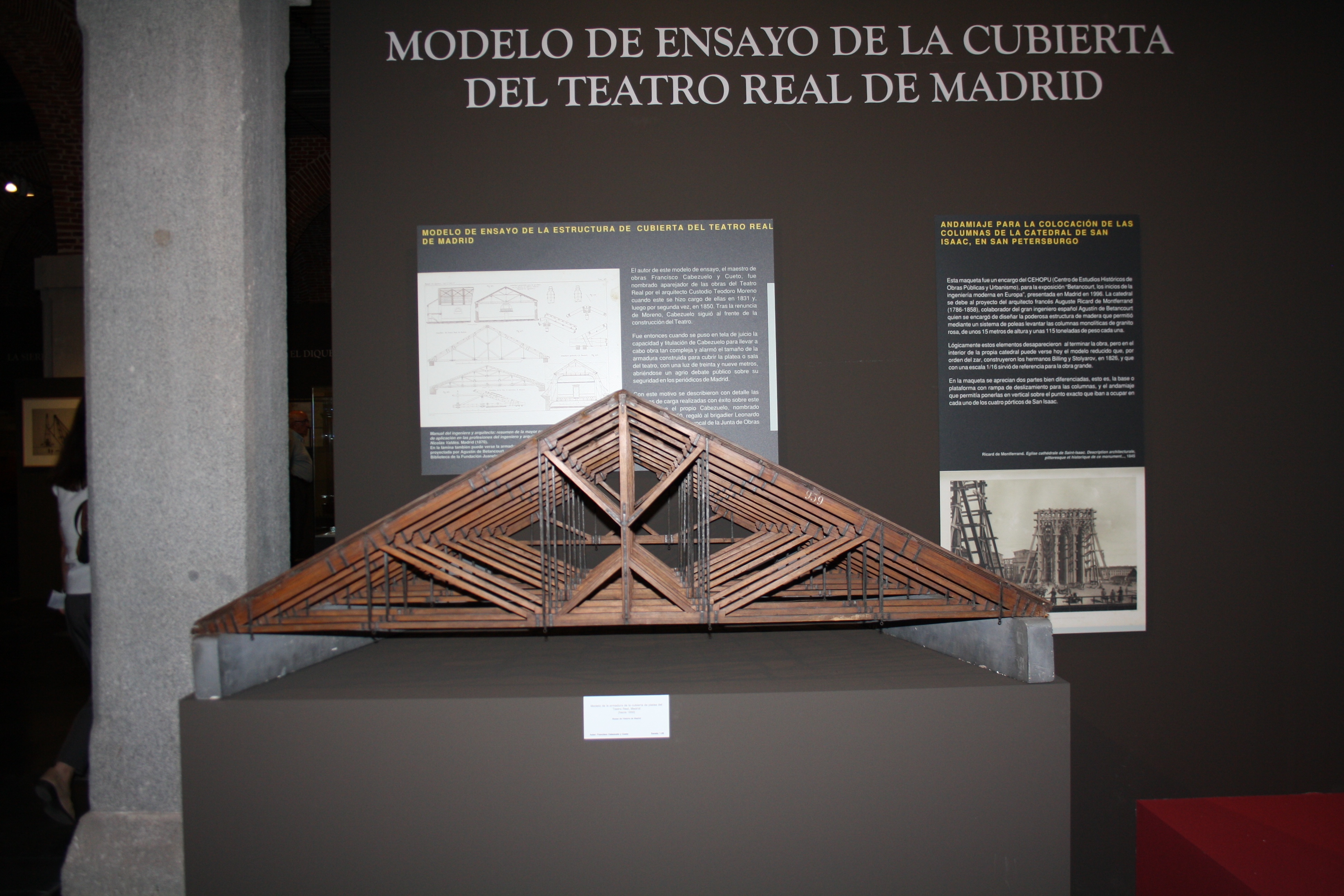 Pieza destacada: Modelo de ensayo de la cubierta del Teatro Real de Madrid