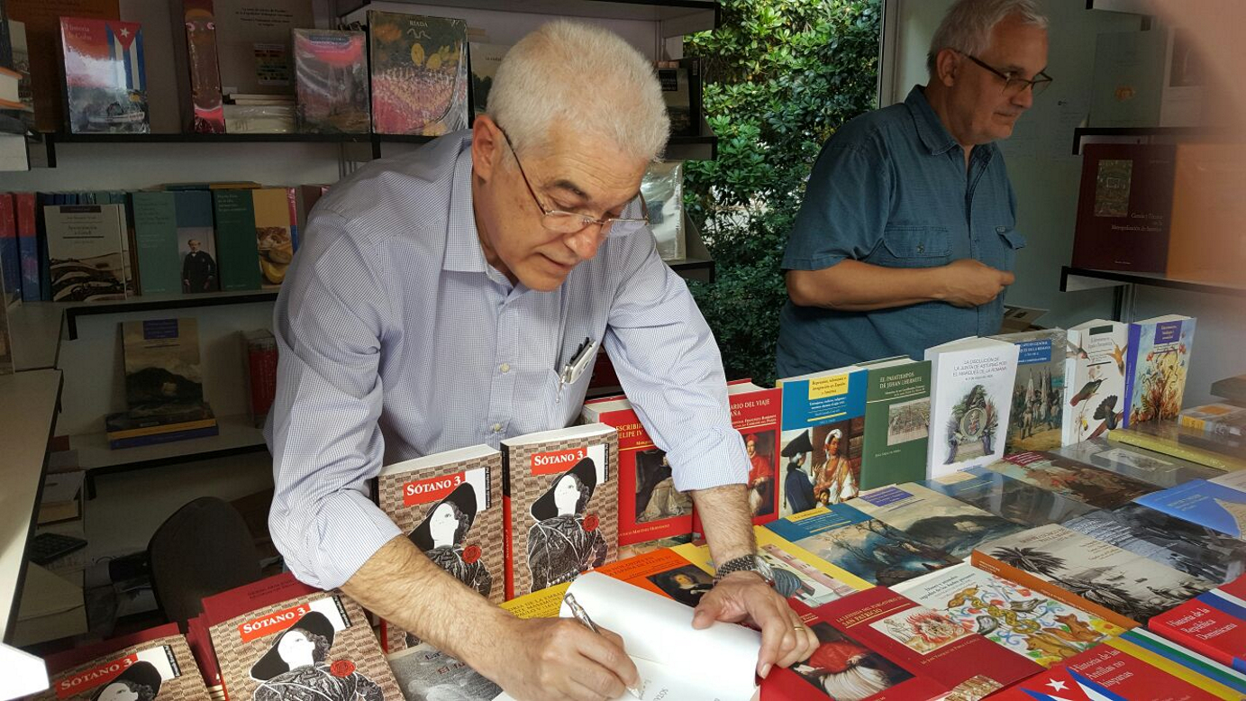 Sótano 3. Book signing at Madrid’s Book Fair, 2016