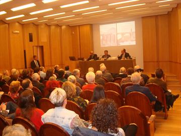 Preservar los puentes [Conserving bridges]. Book presentation 