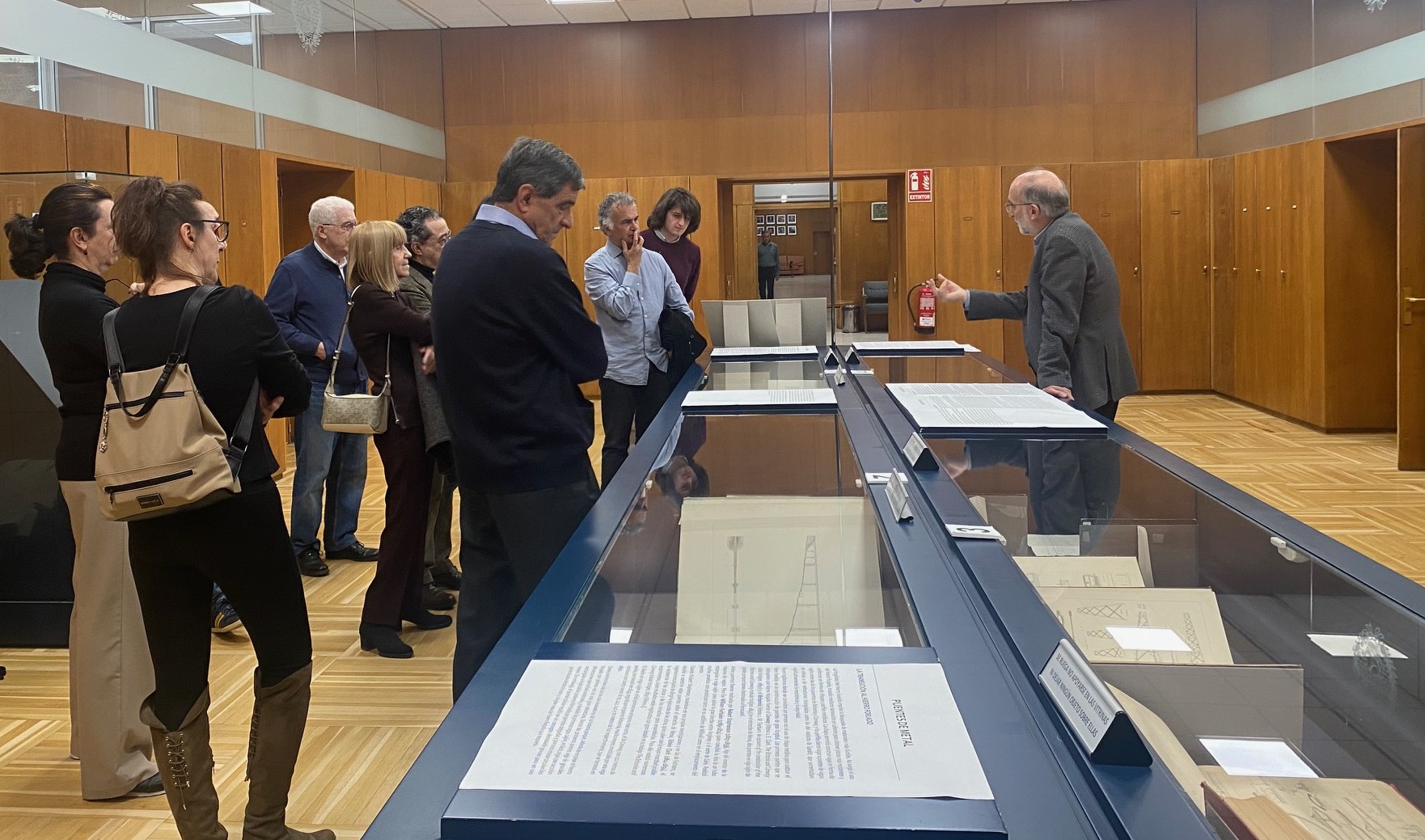 Metal bridges. Guided tour